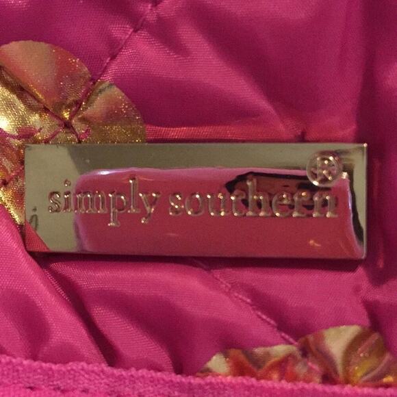 Simply Southern Elephant Quilted Vest Medium‎ - Picture 9 of 9